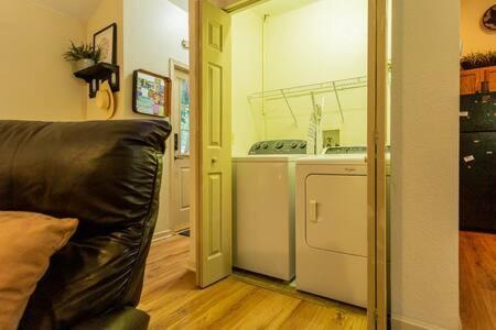 גטלינבורג Lodge G Sasquatch Lodges Sleeps 13 מראה חיצוני תמונה